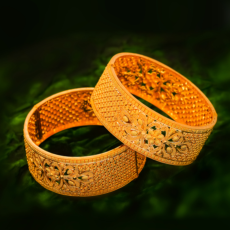 Gold bangles store in lalitha jewellery